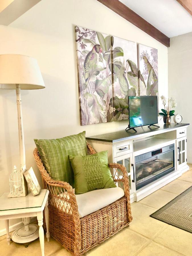 Eden Rest Bed & Breakfast Cooroy Luaran gambar